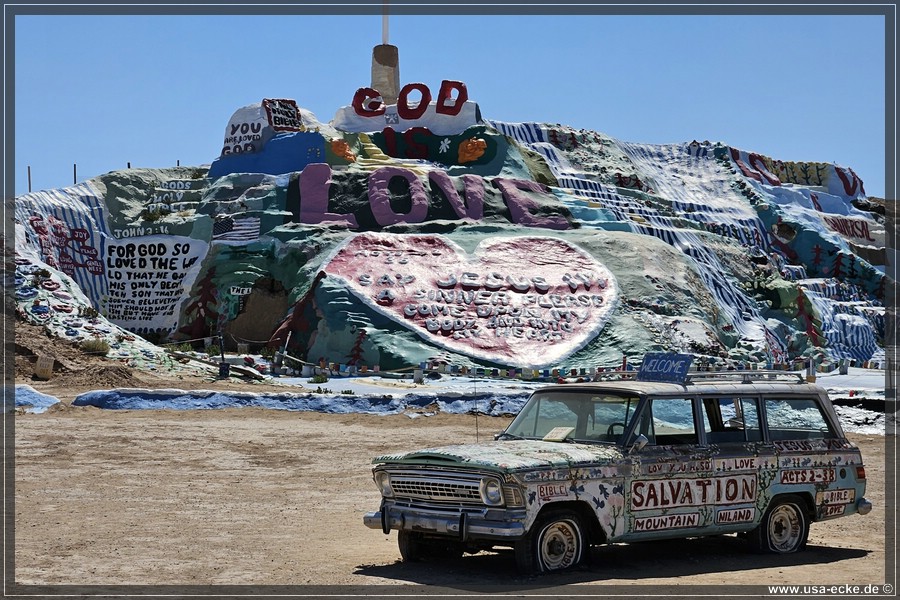 Salvation_Mountain_2024_003